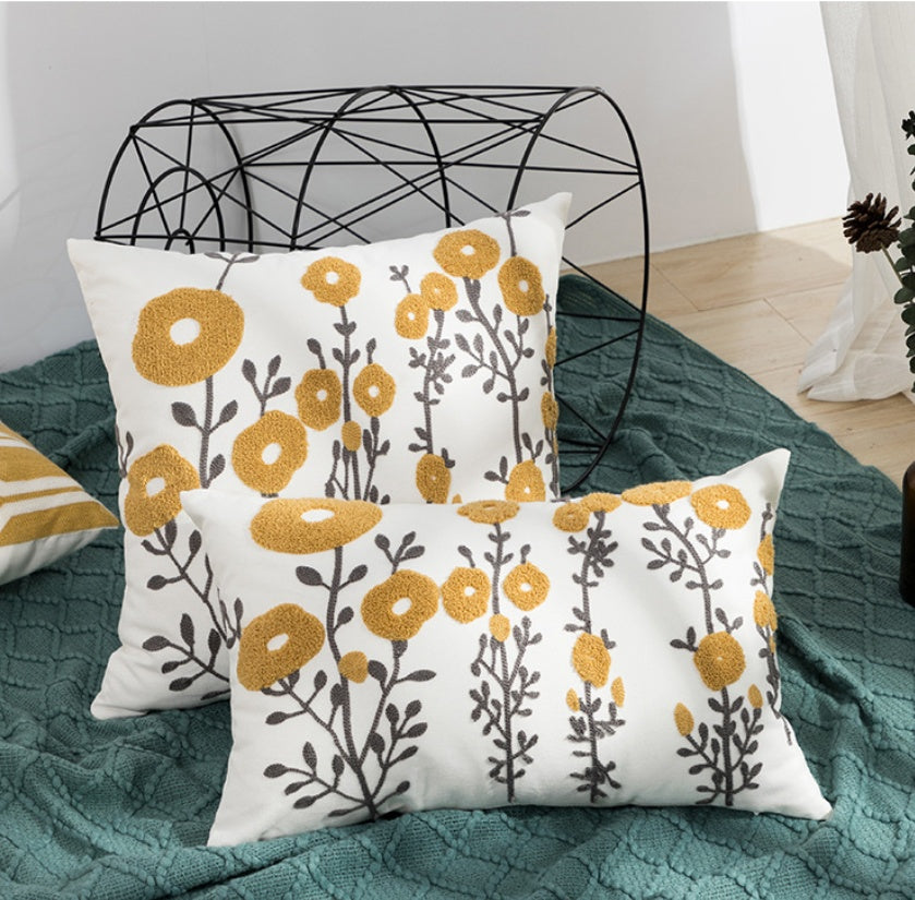 Sofa Seat Pillow Cover
Cotton Chain Embroidered Lumbar