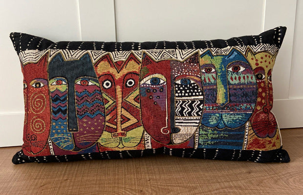 American Bed & Breakfast
Cat Cotton Pillow
