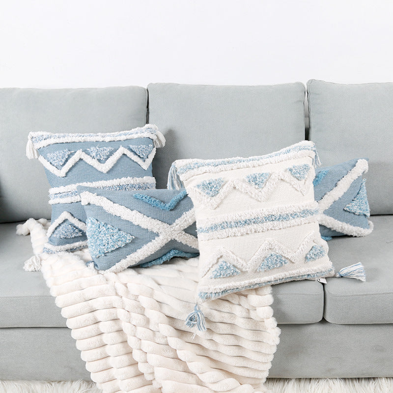Blue Geometric Tufted 
Pillow Extensions